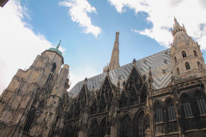 Katedrala Sv. Stjepana (Stephansdom) u Beču. Najpopularnija atrakcija u Austriji i glavna rimokatolička crkva u Beču.