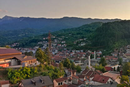 Konjic, panorama Panorama starog dijela grada Konjica. Bosna i Hercegovina