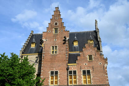 Zgrada u Belgiji. Belgijska arhitektura.