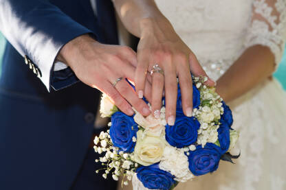 Sretne ruke, vjenčanje