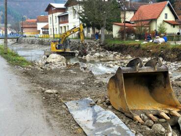 Uređenje korita rijeke Trstionice u Kraljevoj Sutjesci.