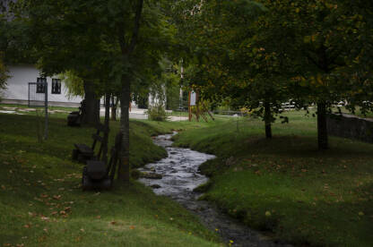 Prirodni okoliš manastira Glogovac