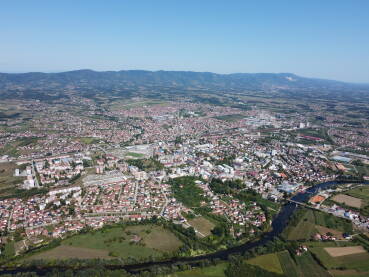 Panoramski snimak grada Prijedora