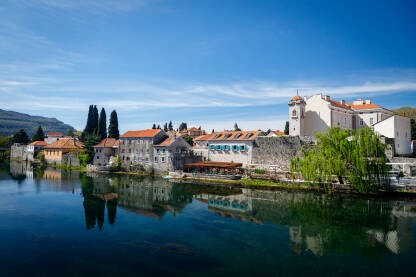 Pogleda na Trebišnjicu, Stari grad i Muzej Hercegovine