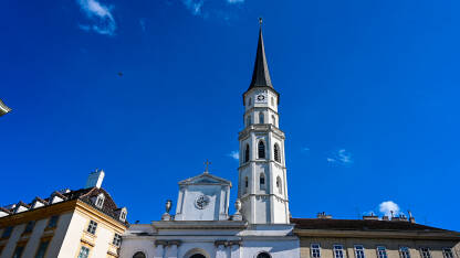 Beč, Austrija, crkva u centru grada. Crkva sv. Mihovila.