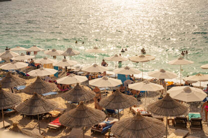 Plaža u Albaniji, ljeto, ljetovanje, odmor