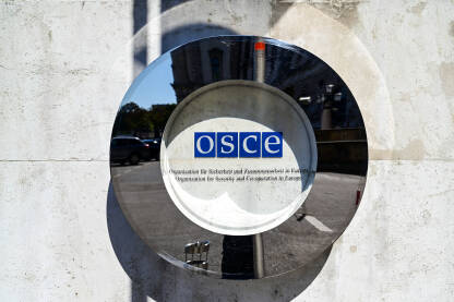OSCE simbol u sjedištu u Beču, Austrija. Organizacija za evropsku sigurnost i saradnju.