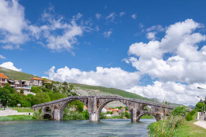 Arslanagića most na rijeci Trebišnjici, prema spisima u dubrovačkoj arhivi, počeo je da se pravi 1568. godine. Most podigao je Mehmed Paša Sokolović